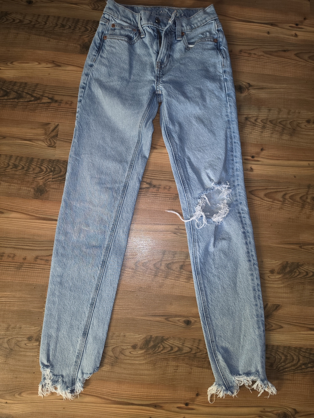 Light Blue Distressed Women’s Jeans